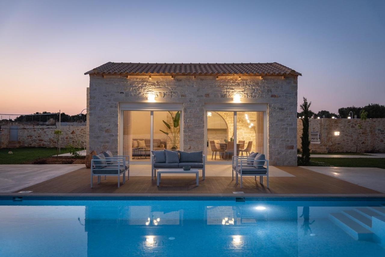 Evaero Villas I, Ii, Iii, IV - An Ever-So Inviting Escape, By Thinkvilla Sfáka Dış mekan fotoğraf